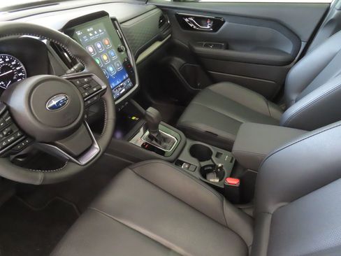 Certified 2025 Subaru Forester Limited AWD/4WD image 22