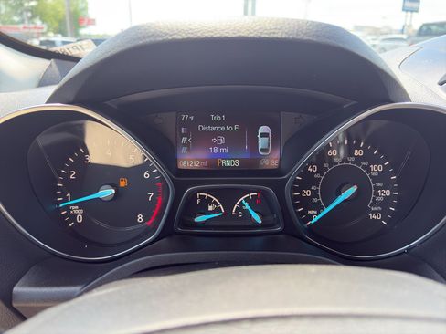 Used 2019 Ford Escape SEL AWD/4WD image 12