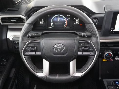 Used 2024 Toyota Tacoma SR5 image 19