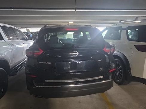 Used 2024 Nissan Murano SV FWD image 3