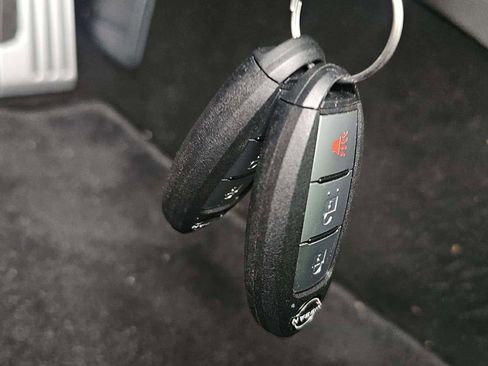 Used 2026 Nissan Z Performance w/ Floor Mat Package RWD image 6
