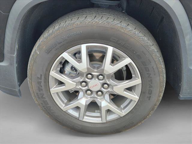 Used 2021 GMC Acadia SLT FWD image 10