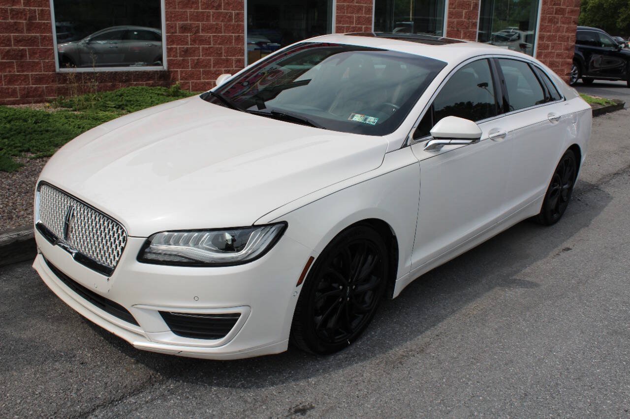 Used 2020 Lincoln MKZ Reserve w/ Monochromatic Package AWD/4WD image 2