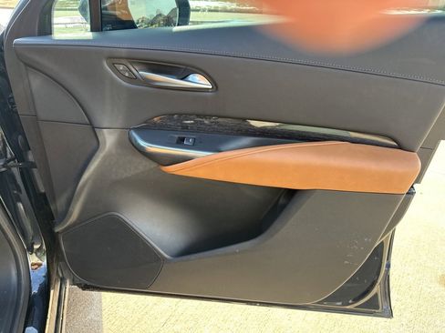 Certified 2024 Cadillac XT4 Premium Luxury image 43