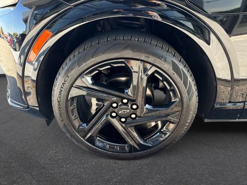 Used 2024 Chevrolet Equinox EV RS image 10