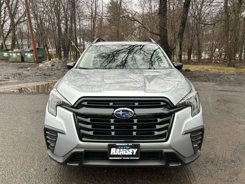 Certified 2025 Subaru Ascent Onyx Edition w/ Onyx Package image 3
