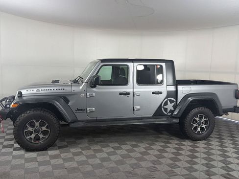Used 2020 Jeep Gladiator Sport w/ Quick Order Package 24S AWD/4WD image 2