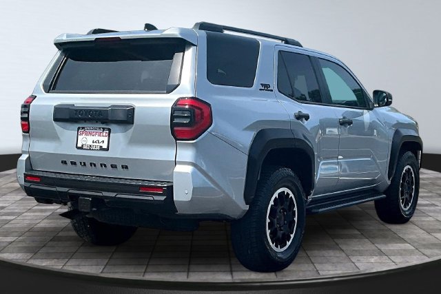 Used 2025 Toyota 4Runner TRD Off-Road AWD/4WD image 6