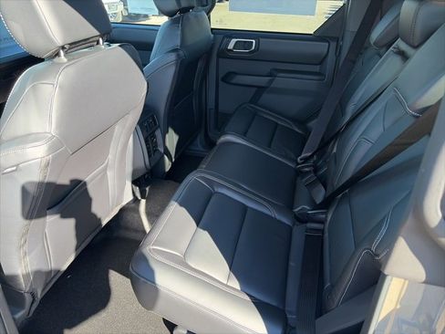 New 2025 Ford Bronco Outer Banks image 11