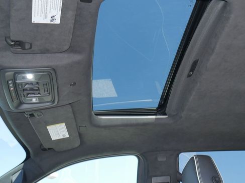 Used 2024 GMC Sierra 2500 AT4X AWD/4WD image 41
