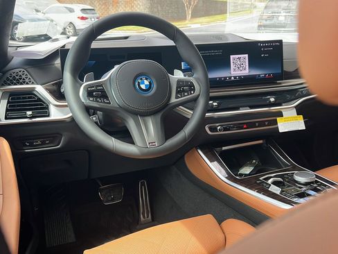New 2026 BMW X5 xDrive50e w/ M Sport Package AWD/4WD image 19