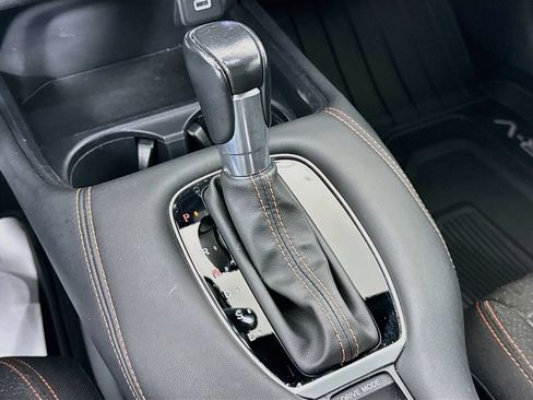 Used 2024 Honda HR-V Sport image 17