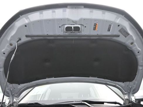 Used 2023 Nissan Rogue SV image 21