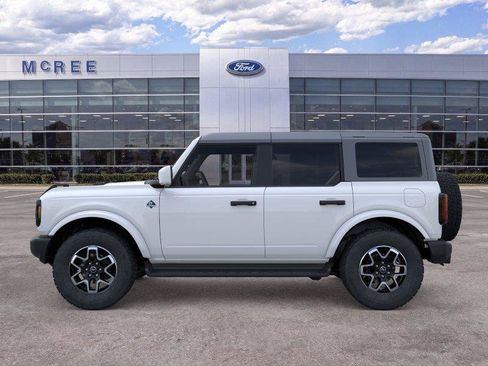 New 2026 Ford Bronco Outer Banks AWD/4WD image 3