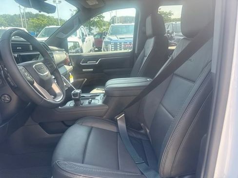 New 2026 GMC Sierra 1500 Denali AWD/4WD image 16