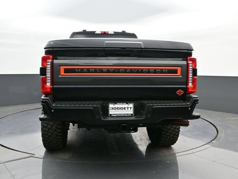 Certified 2026 Ford F250 Lariat w/ Lariat Ultimate Package image 8