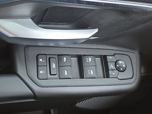 Used 2026 RAM 1500 Big Horn AWD/4WD image 25