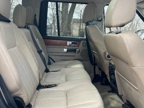 Used 2015 Land Rover LR4 HSE image 18