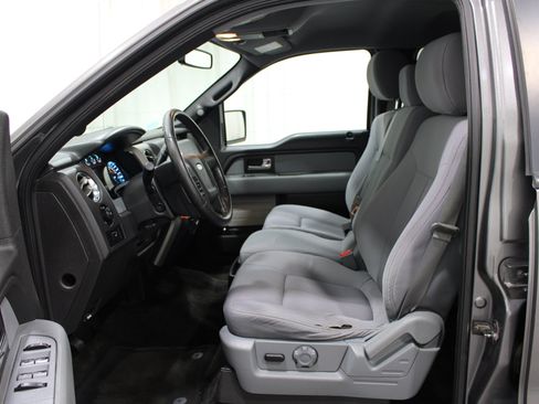 Used 2014 Ford F150 XLT w/ Equipment Group 302A Luxury RWD image 3