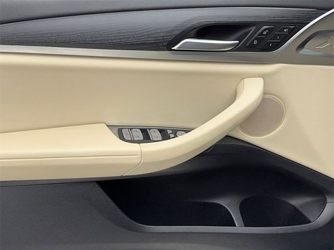 Used 2023 BMW X3 xDrive30i w/ M Sport Package image 39