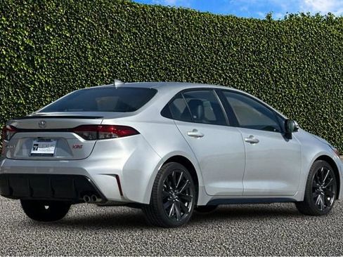 Used 2024 Toyota Corolla XSE FWD image 4