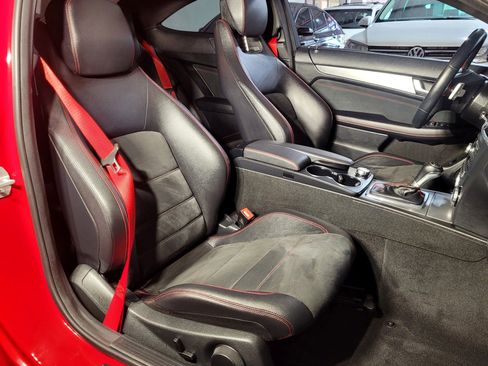 Used 2014 Mercedes-Benz C 250 Coupe image 20