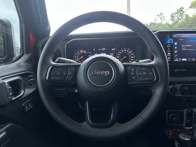 Used 2024 Jeep Wrangler Unlimited Rubicon AWD/4WD image 27