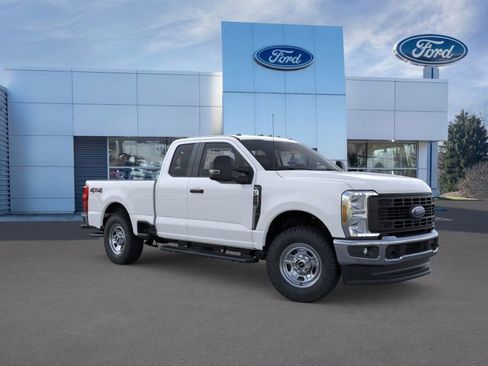 New 2026 Ford F350 XL w/ XL Chrome Package image 7