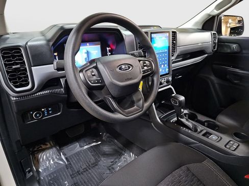 Used 2025 Ford Ranger XL w/ Trailer Tow Package image 9