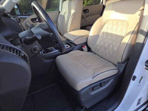 Used 2022 Nissan Armada Platinum w/ Captain's Chairs Package RWD image 29