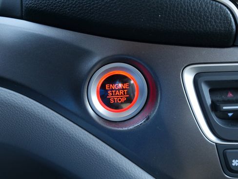 Used 2019 Honda Pilot EX image 25