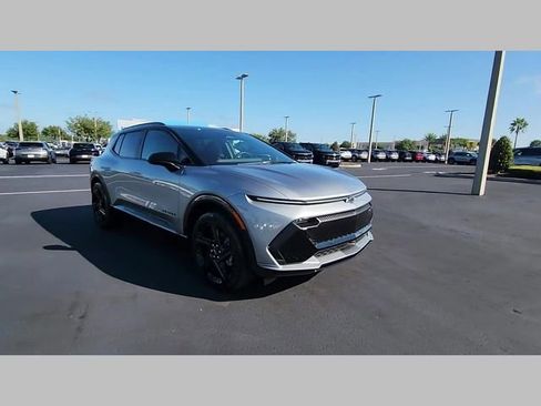 New 2026 Chevrolet Equinox EV RS image 30