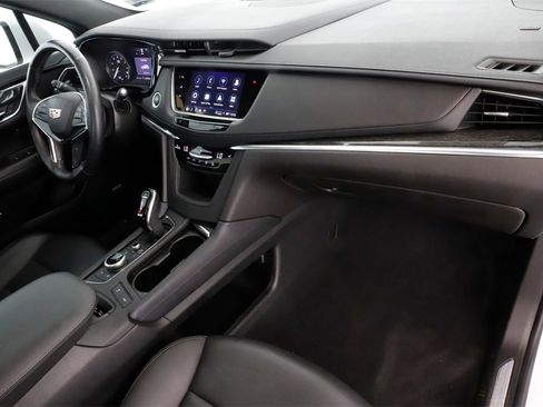 Used 2022 Cadillac XT5 Premium Luxury w/ Technology Package image 29