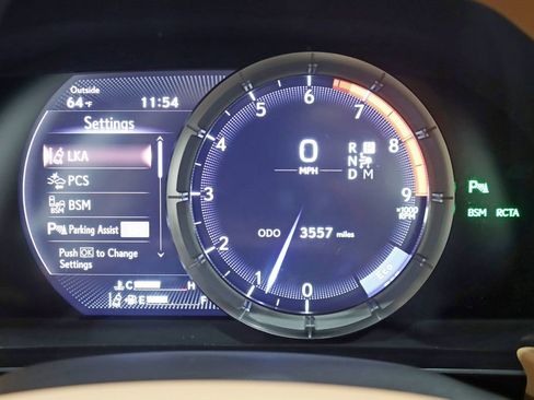 Used 2022 Lexus LC 500 Coupe w/ Dynamic Handling Package image 17