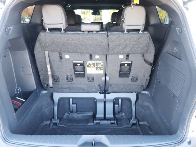New 2026 Toyota Sienna XLE Woodland Edition AWD/4WD image 30