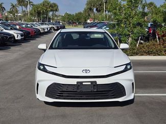 Used 2025 Toyota Camry LE video 2