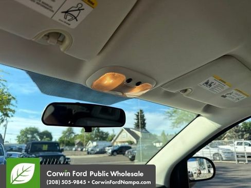 Used 2007 Jeep Compass Sport FWD image 17