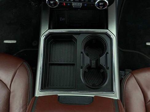 Certified 2022 Ford F250 Platinum w/ Tremor Off-Road Package image 35