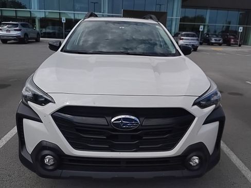 Used 2024 Subaru Outback Onyx Edition AWD/4WD image 2