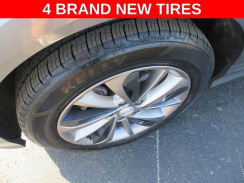 Used 2021 Buick Encore GX Select FWD image 2