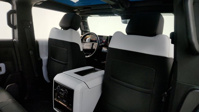 Used 2024 GMC Hummer EV 3X w/ Extreme Off-Road Package AWD/4WD image 41