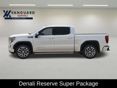 Used 2024 GMC Sierra 1500 Denali AWD/4WD image 4