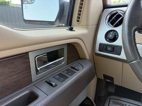 Used 2013 Ford F150 Lariat w/ Mid Equipment Group RWD image 30