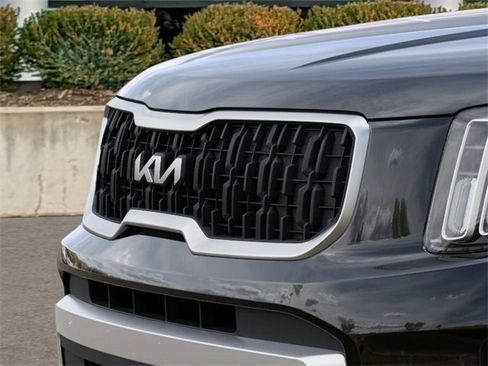 New 2025 Kia Telluride EX w/ EX Captain's Chair Package image 13