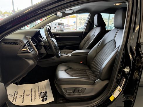 Used 2022 Toyota Camry Nightshade image 37