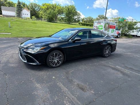 Used 2023 Lexus ES 350 w/ Accessory Package (Z2) FWD image 1