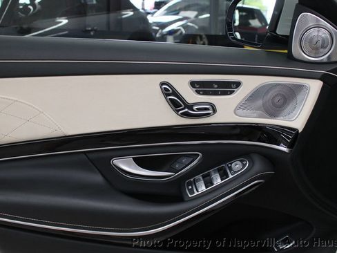 Used 2018 Mercedes-Benz Maybach S 560 4MATIC image 9
