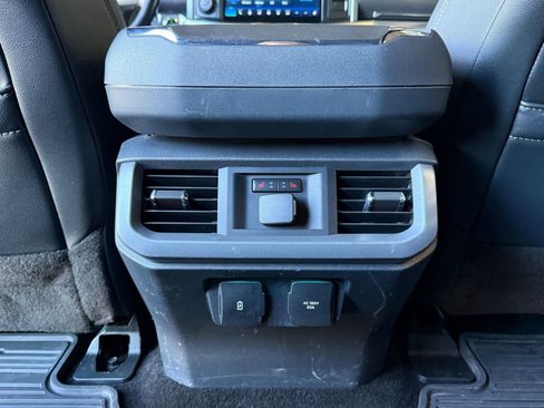 Certified 2021 Ford F150 Lariat w/ Equipment Group 502A High image 25