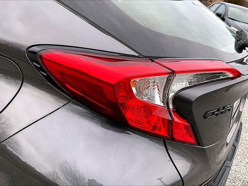 Used 2021 Toyota C-HR Nightshade image 28