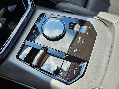 New 2025 BMW X3 xDrive30i w/ Premium Package image 38